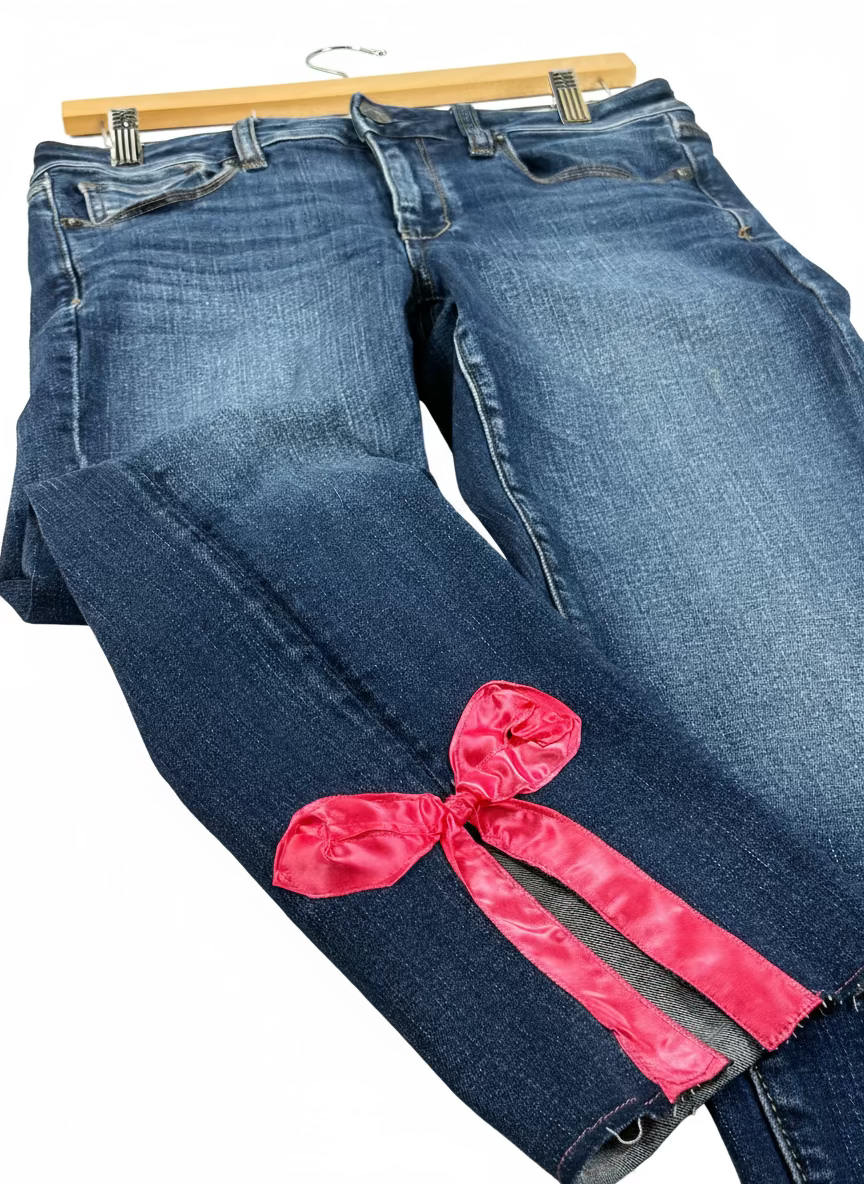 Pink Bow Jeans